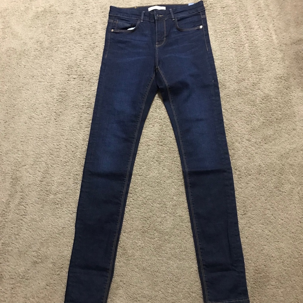 New with tag Zara denim in size 4